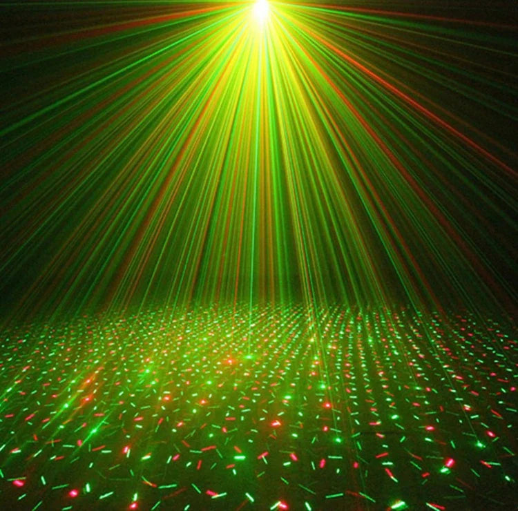 ❆ Solar Xmas Lights ❆ Wireless StarTastic Outdoor Laser Motion Holiday Projector Lights for Holiday