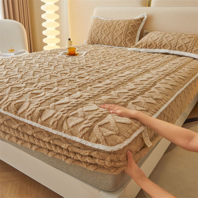 🛏️ 60% OFF! 🎁 WARM FITTED BED SHEET - Brushed Flannel & Deep Pocket (Up to 40cm), Non-Slip Corners for All-Season Comfort - Perfect Gift Idea ❄️🛌