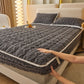 🛏️ 60% OFF! 🎁 WARM FITTED BED SHEET - Brushed Flannel & Deep Pocket (Up to 40cm), Non-Slip Corners for All-Season Comfort - Perfect Gift Idea ❄️🛌