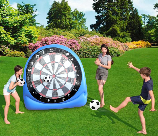 🎯⚽️Inflatable soccer dartboard, giant soccer dartboard, comes with 2 soccer balls and air pump, can be set up in 3 minutes, ideal for large garden games.