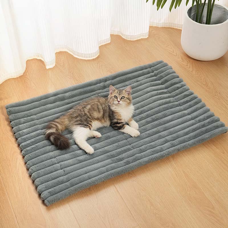 🐱Soft Plush Cat Bed Pad✨