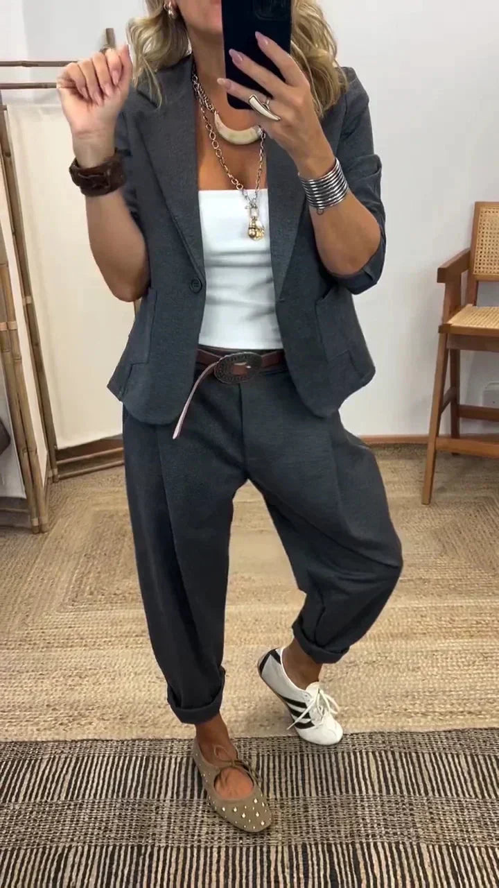 👔 50% OFF NOW! 💼 Women's Collar Jacket & Pants Suit – Temperament Commuting Style, Tailored Fit & Versatile Look 👖