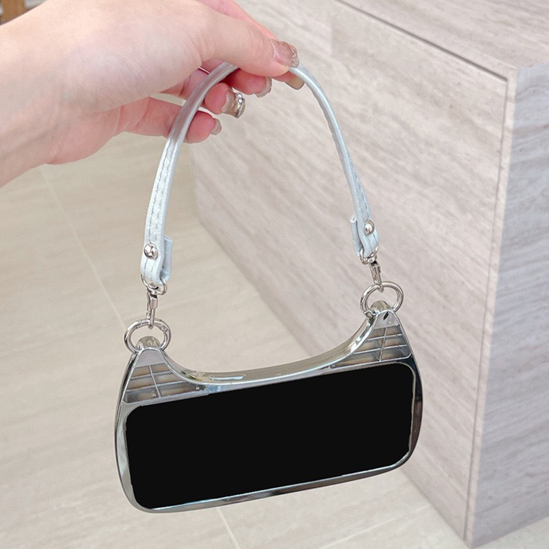 🥳2026 HOT SALE🥳💞50K+ SOLD!💥✨💎 50% OFF! Creative Phone Case with Top Handle – Synthetic gemstones add luxury shine. Easy carry handle, precise cutouts. Durable TPU protection. Transform your phone into a chic accessory. 📱👜