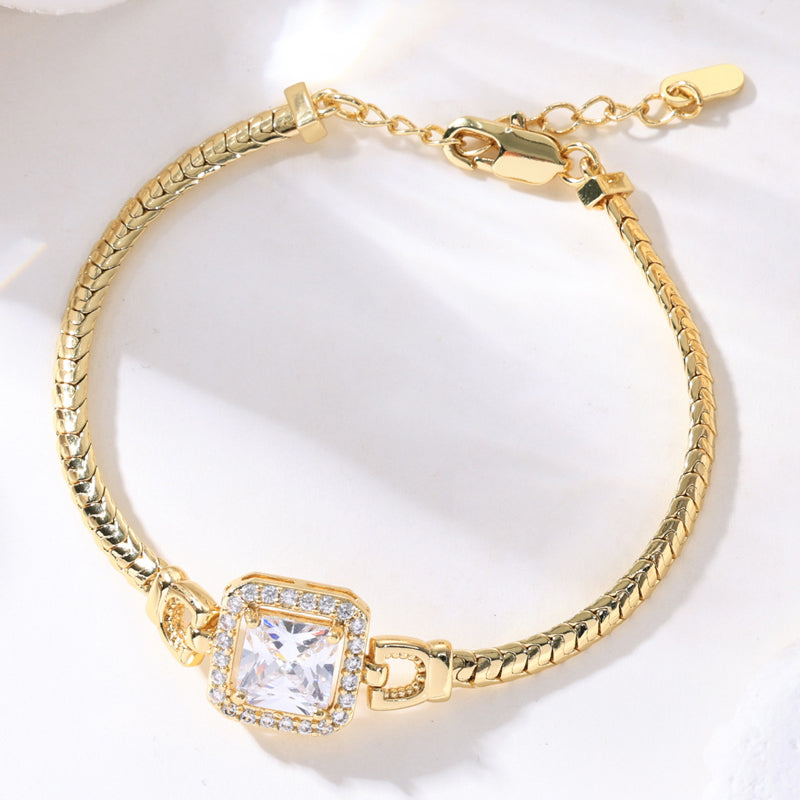 📿 50% OFF NOW! 🐘 Bohemian Evil Eye Bracelet – Elephant & Hamsa Charms – Gold-Tone & Adjustable ✨