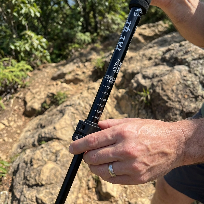 📢📢40% OFF !! ⏰Adjustable Aluminum Alloy Trekking Pole