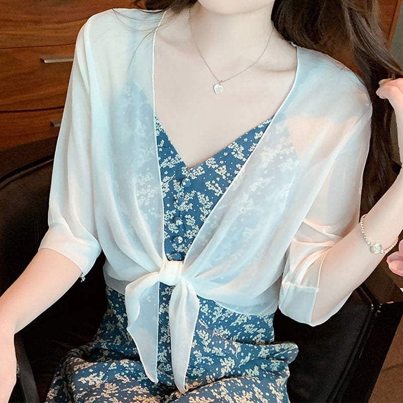 📢📢50% OFF !! ⏰Women's Elegant Chiffon Tie-Front Cropped Top