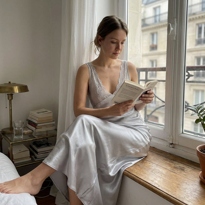 🎁2026 New Arrivals 50% OFF💥Elegant V-Neck Slip Nightdress – Silky, Flowing, Romantic 💤