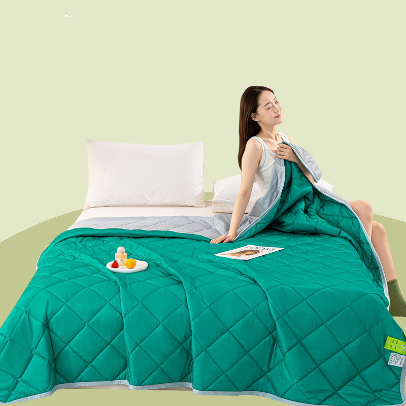 🛏️ LIMITED-TIME 50% OFF! 💥 Cooling Throw Blanket for Hot Sleepers – Thermal-Regulating, Lightweight, Reversible ✨