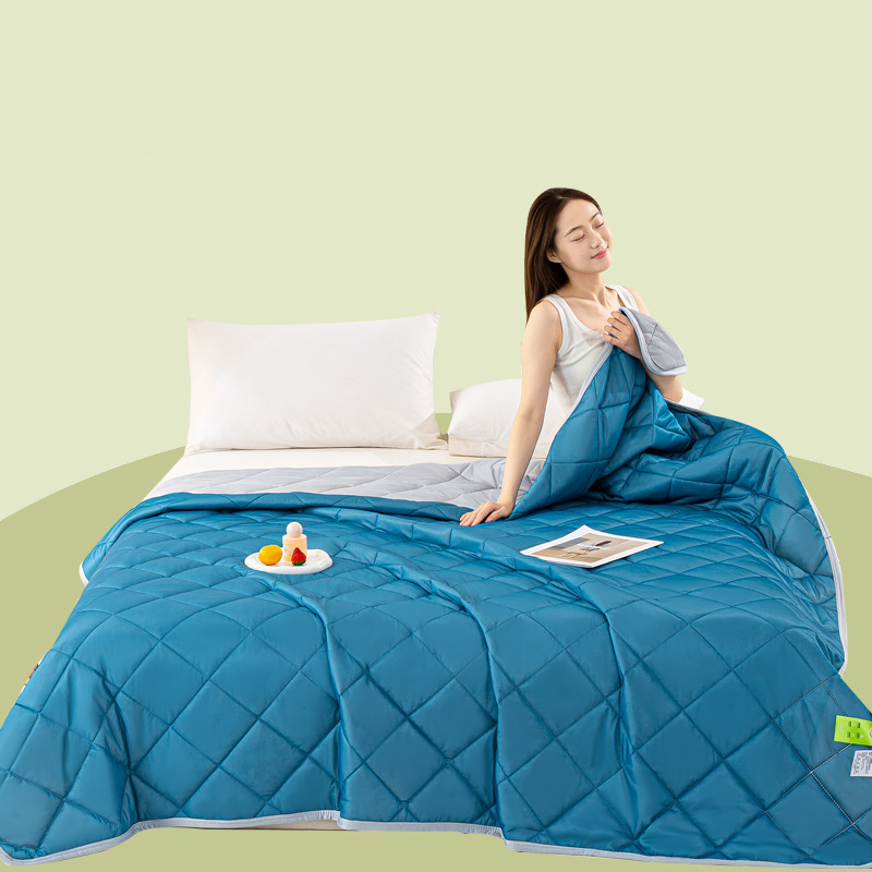 🛏️ LIMITED-TIME 50% OFF! 💥 Cooling Throw Blanket for Hot Sleepers – Thermal-Regulating, Lightweight, Reversible ✨