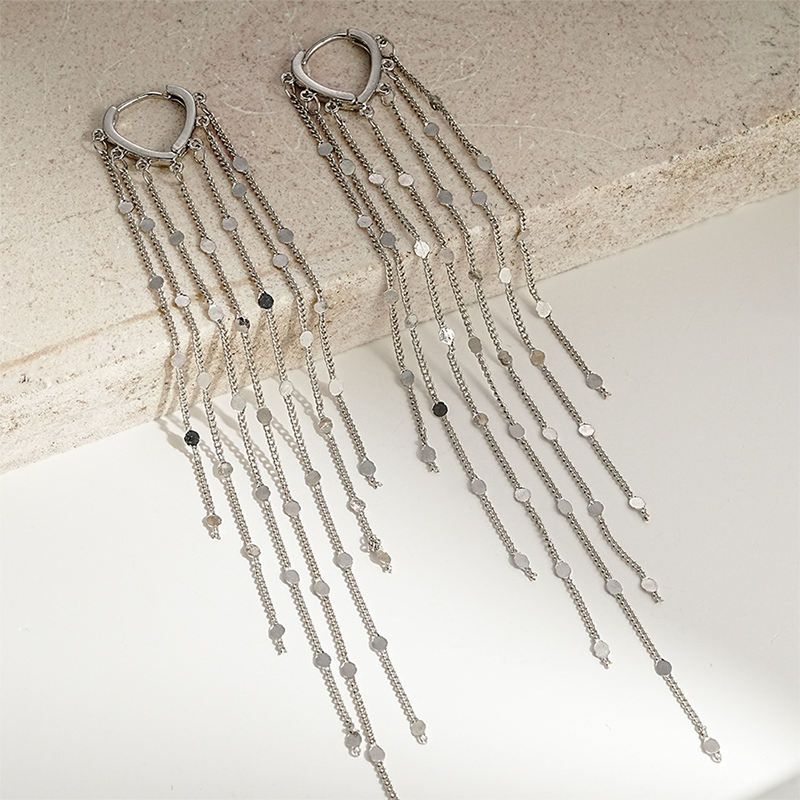 💫 50% OFF NOW! 🌸 Face-Framing Tassel Earrings – Statement design & lightweight – Perfect for parties, photos or bold everyday looks – elegant and playful ✨🌙💖