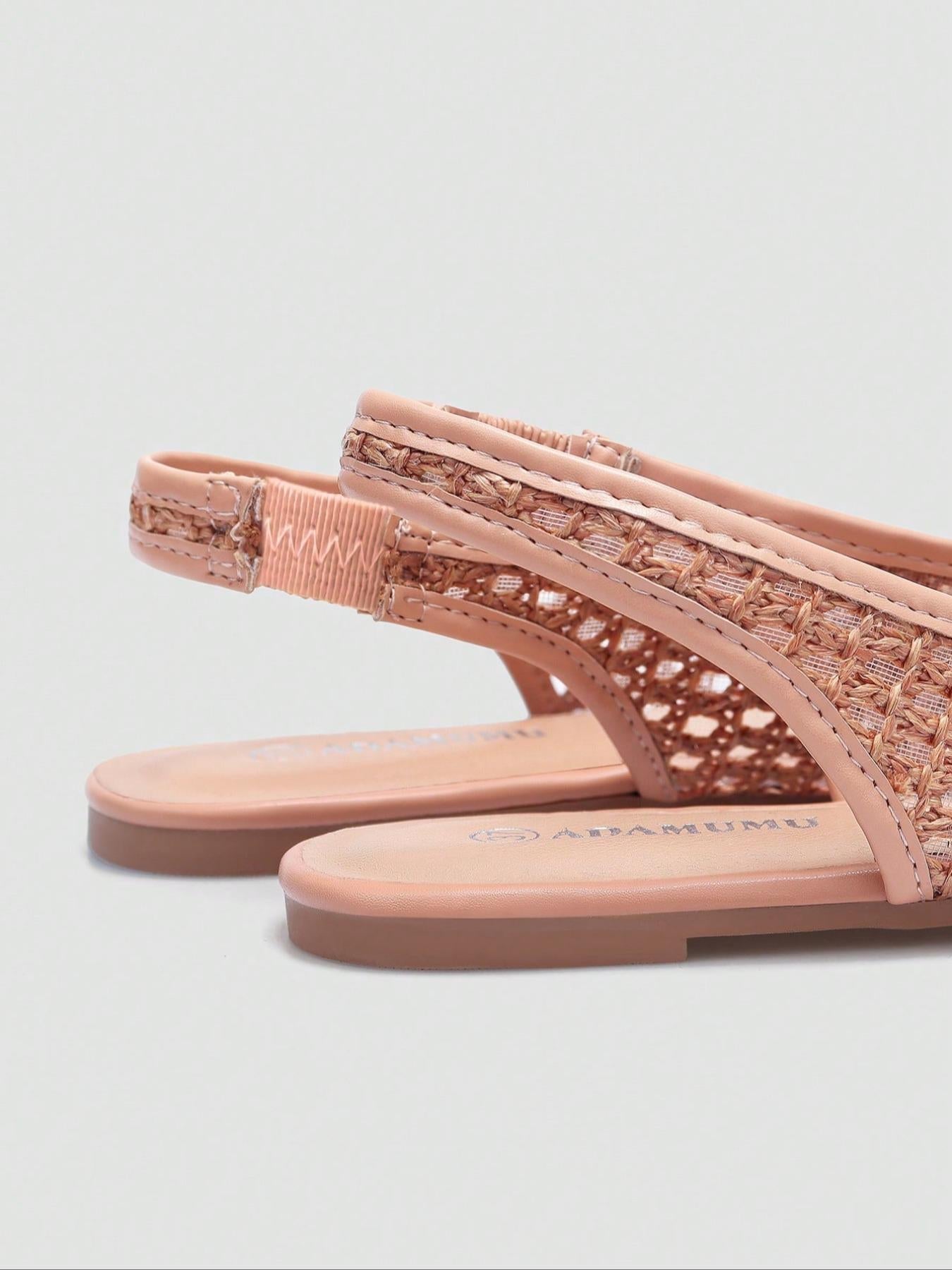 👡New Arrivals 50% OFF🌸 Women's Woven Slingback Sandals – 50% OFF! Chic woven detail, elegant slingback, comfortable flat sole – perfect for work & weekend. 🔥✨