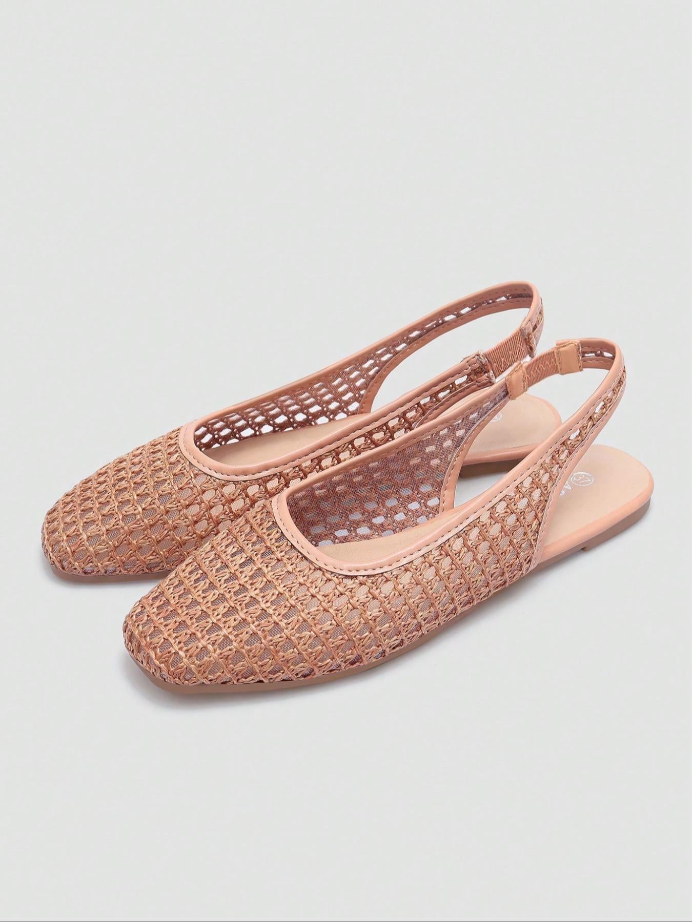 👡New Arrivals 50% OFF🌸 Women's Woven Slingback Sandals – 50% OFF! Chic woven detail, elegant slingback, comfortable flat sole – perfect for work & weekend. 🔥✨