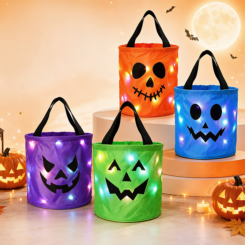 🎃LED Light Up Halloween Candy Bucket