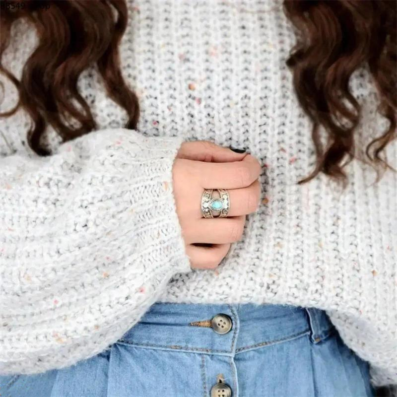 ✨Vintage Carved Teardrop Ring for Women